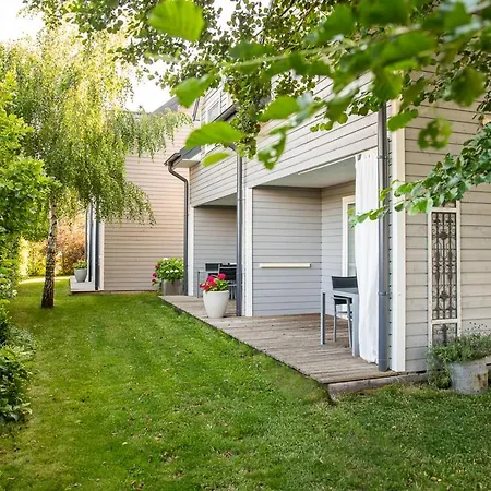 Niebieski Kamyk Feriehus *