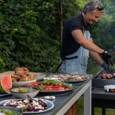 Niebieski Kamyk Feriehus *